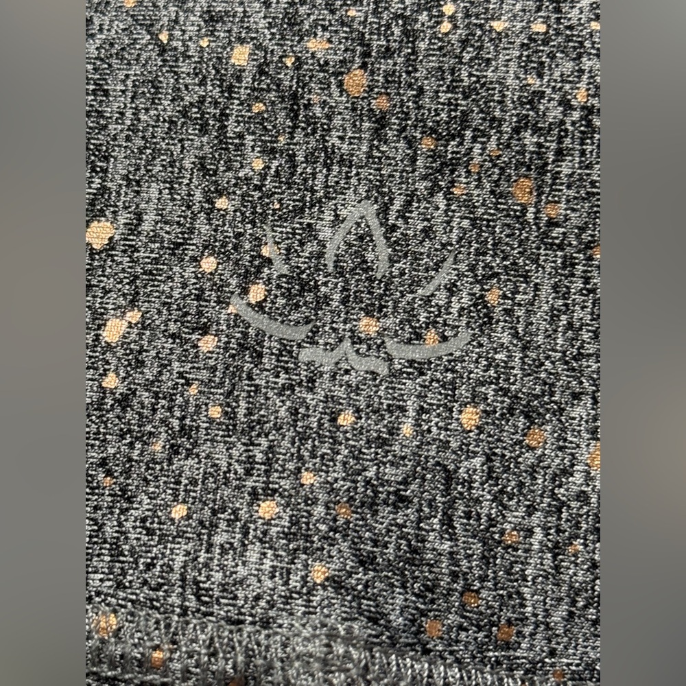 Beyond Yoga Alloy Ombre Sparkle High Waisted Midi Legging - Picture 13 of 14